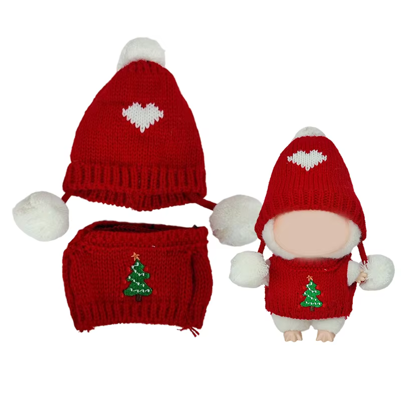 Christmas caps, miniature suits and sweaters, along with keychains from the first and second generation, and even mini labubu clothes. - Image 2