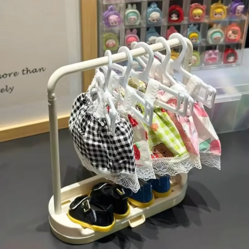 Multipurpose Clothes Support Rackfor Labubu/BJD Doll, 20cm Mini Dry Cleaning Hanger Mini Decorative Doll Dry Cleaning Rack
