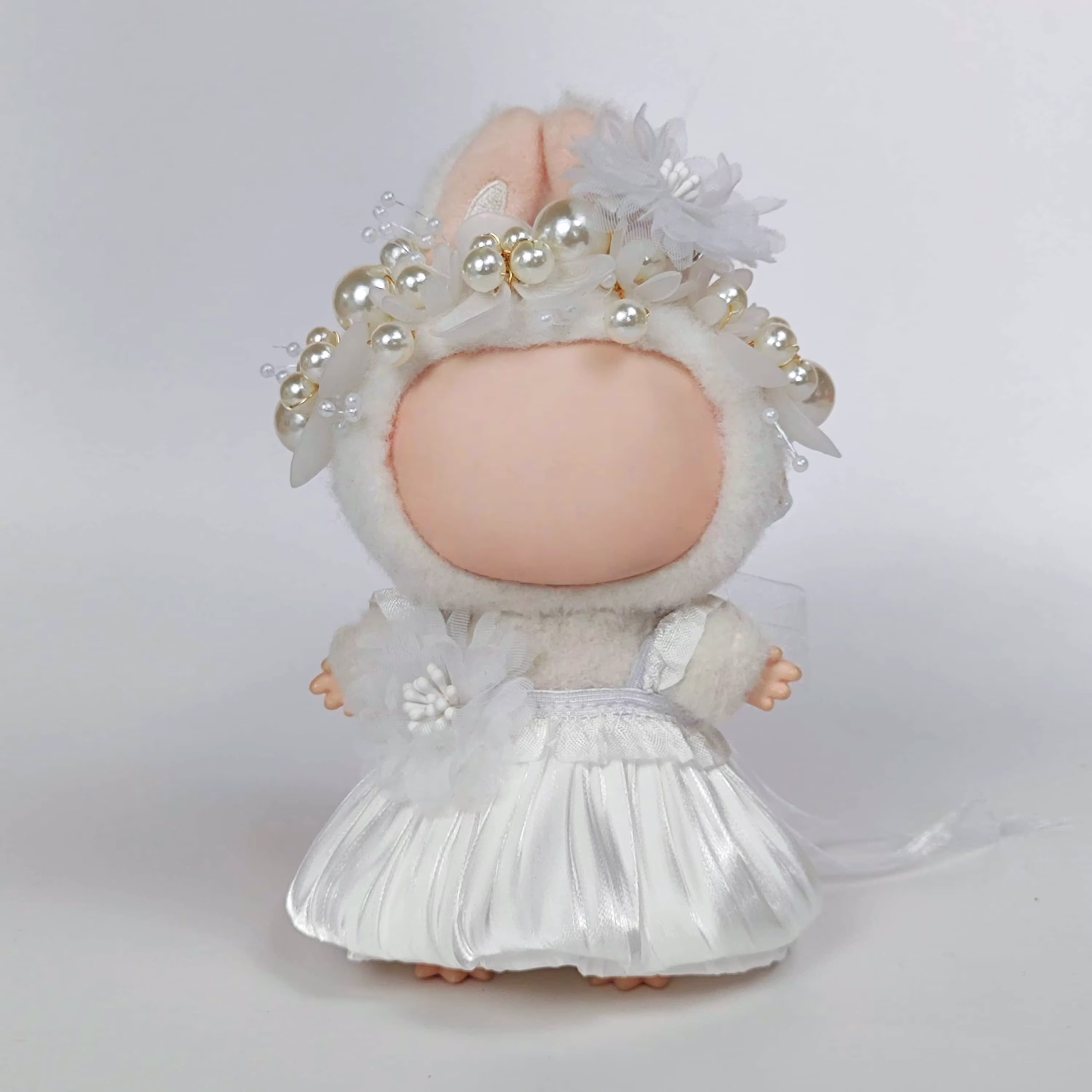 Labubu I II Idol Dolls Korea Kpop Dolls DIY Clothes Gifts Mini Plush Dolls Bud Skirt with Pearl Hair Accessory - Image 4