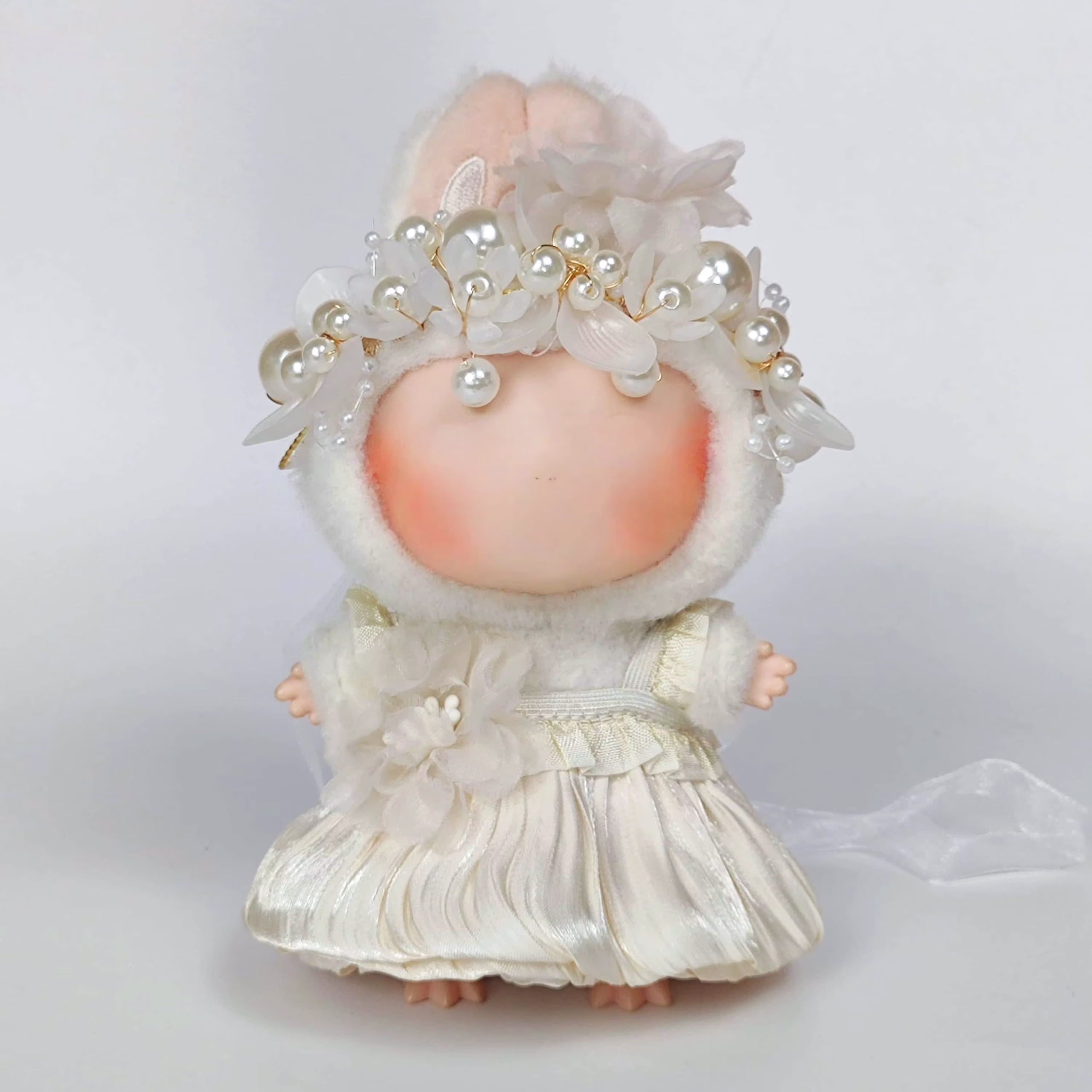 Labubu I II Idol Dolls Korea Kpop Dolls DIY Clothes Gifts Mini Plush Dolls Bud Skirt with Pearl Hair Accessory - Image 2