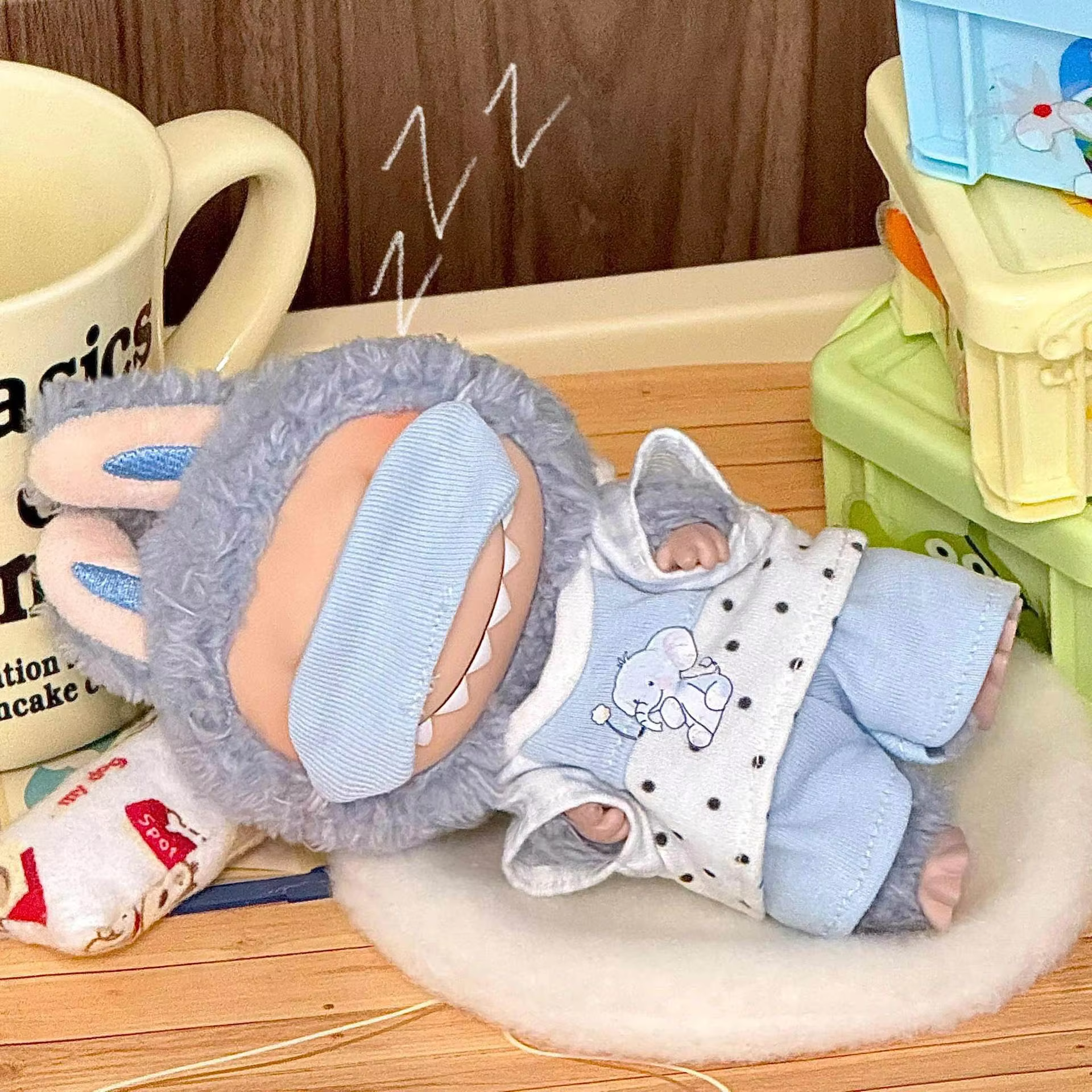 Cute Idol Plush Doll Accessories Three-piece Set Kawaii V1 V2 Labubu Pajamas with Eye Mask for 15-17cm