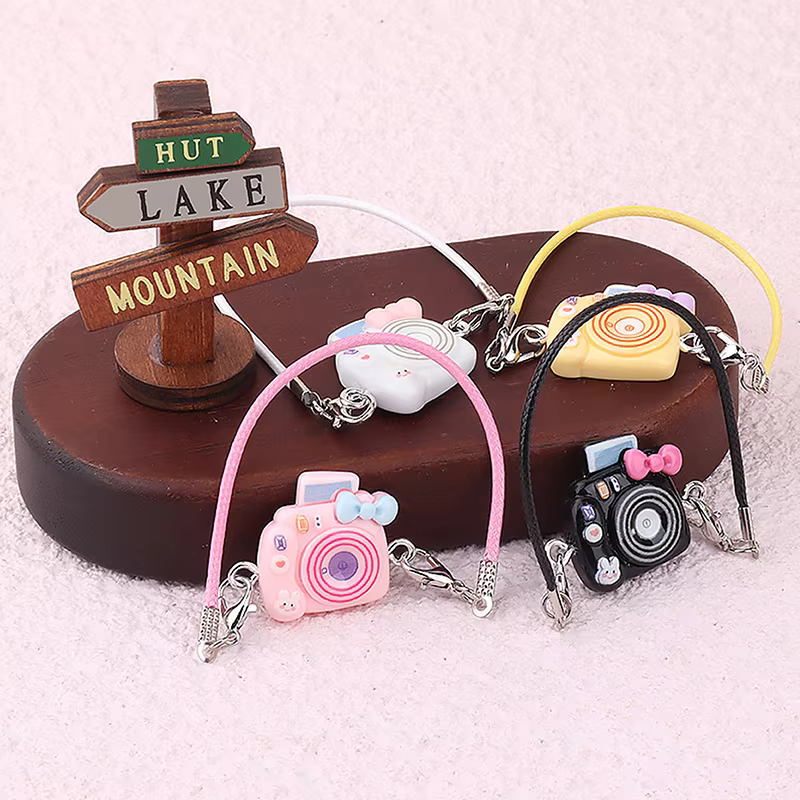 A set of five miniature doll camera ornaments Adorable Cartoon Pendant Dollhouse Decoration for Labubu Toys